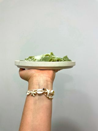 Pondělí po italsku = těstoviny, které zachrání i nejdelší den 🍝💛 Protože když je život těžký… přidej parmazán. 🇮🇹 Láska,...